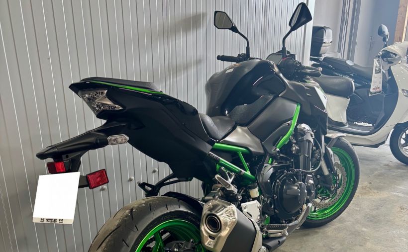 KAWASAKI Z 900 2