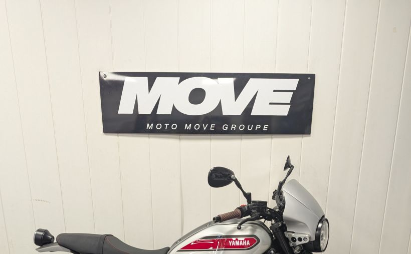 YAMAHA XSR 900 0