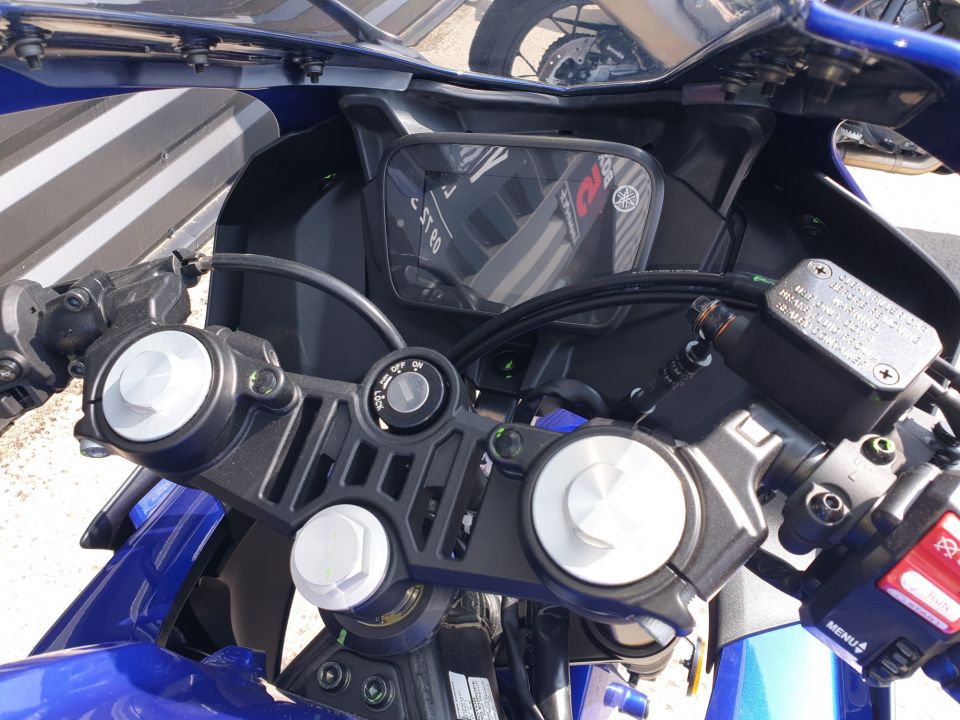 YAMAHA YZF-R125 15