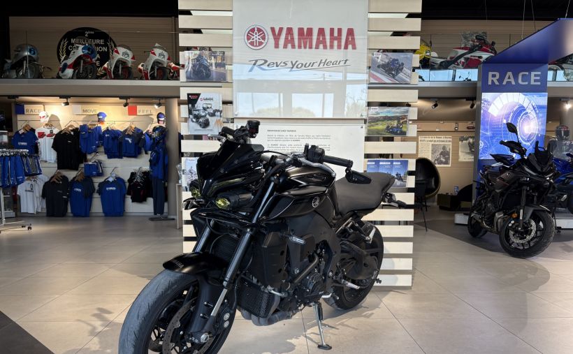 YAMAHA MT-10 TECH BLACK 2022 +DE 1200€ D'EQUIPEMENT GARANTIE 12 MOIS 3