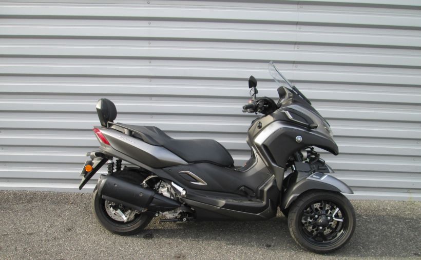 YAMAHA TRICITY 300 1