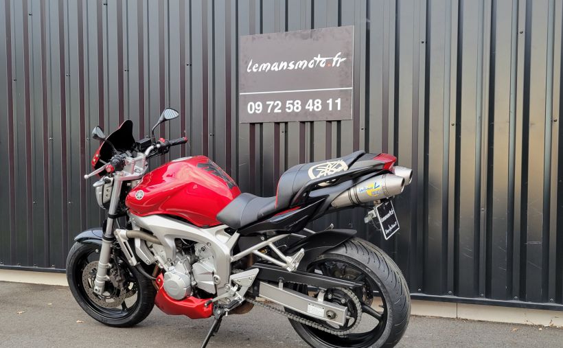 YAMAHA FZ6 (98CV) 15
