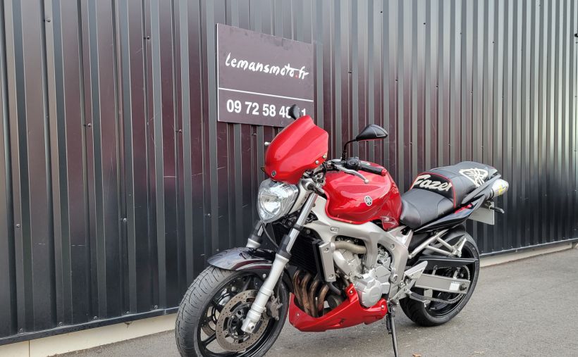 YAMAHA FZ6 (98CV) 20