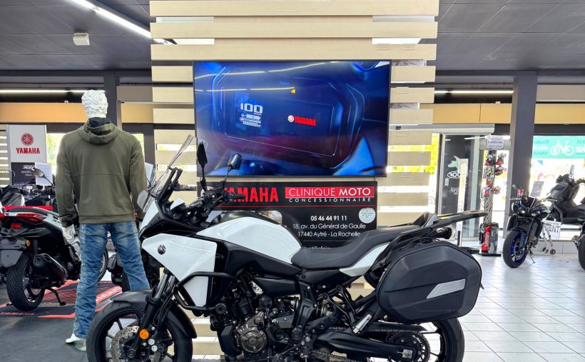 YAMAHA TRACER 7 2