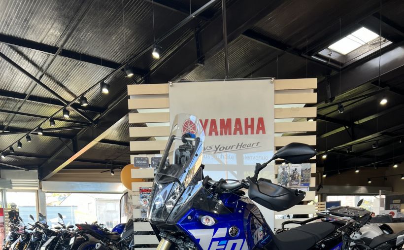 YAMAHA XTZ TENERE 700 1