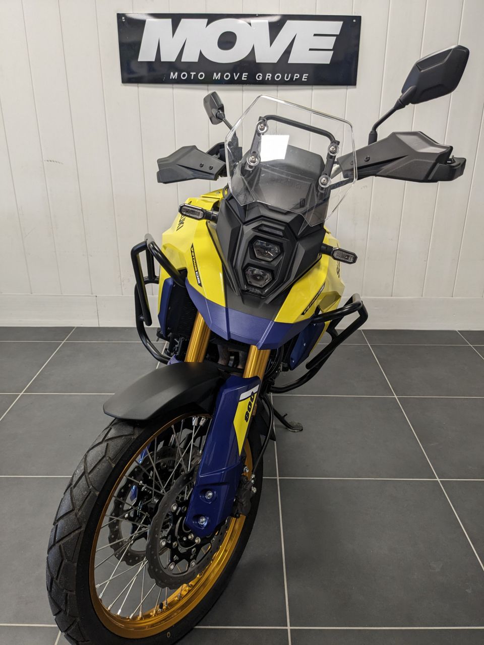 SUZUKI DL V-STROM 800DE 2