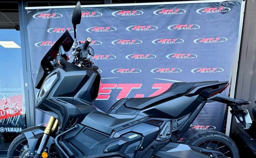 HONDA X-ADV 1