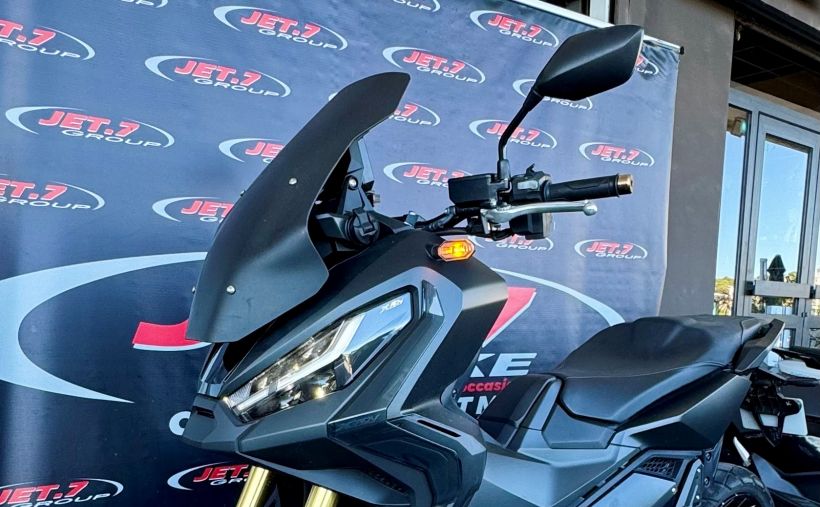 HONDA X-ADV 2