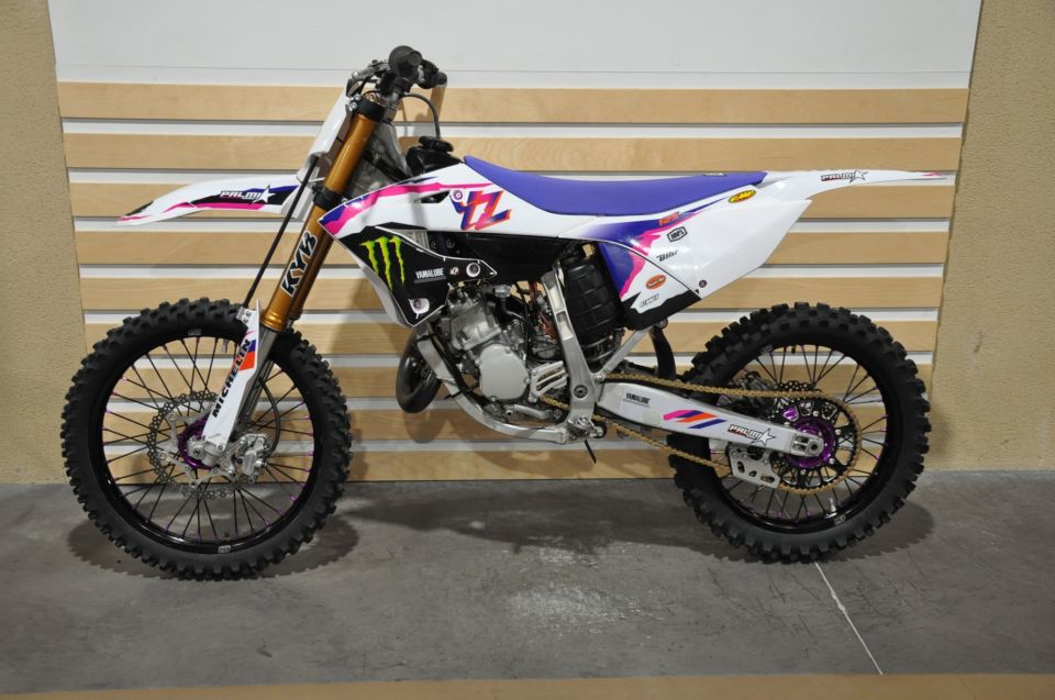 YAMAHA YZ 125 6