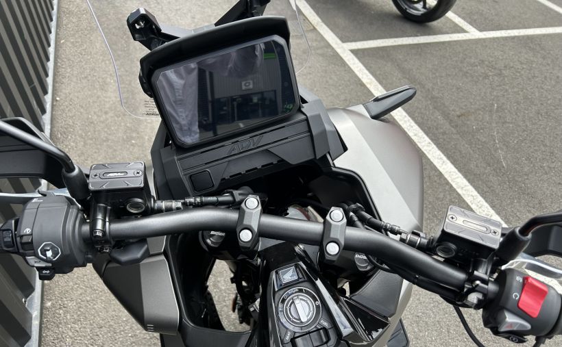 HONDA ADV 350 1
