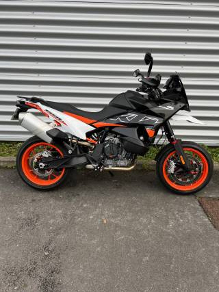KTM 890 SMT - 2023