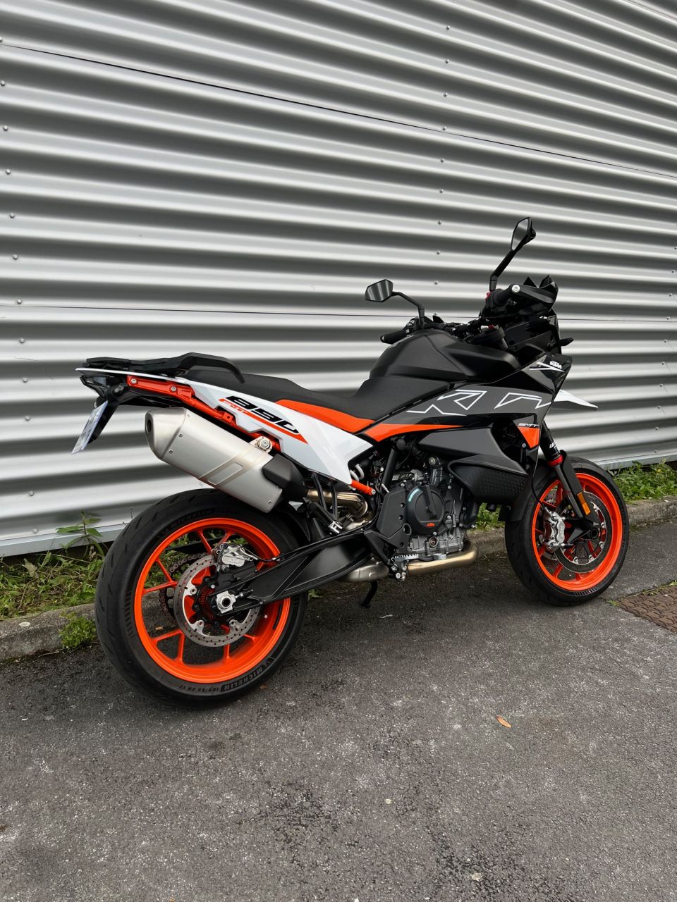 KTM 890 SMT 12