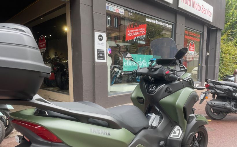 YAMAHA TRICITY 300 2