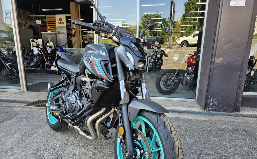 YAMAHA MT-07 (47.5CV) 1