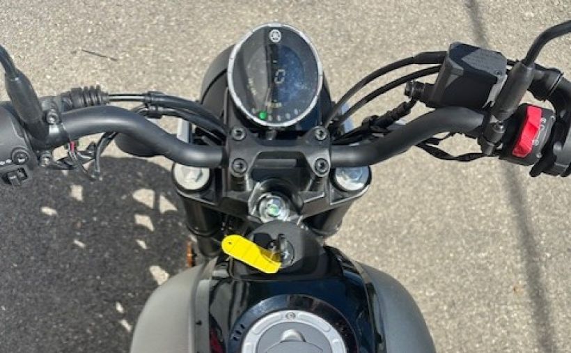 YAMAHA XSR 125 3
