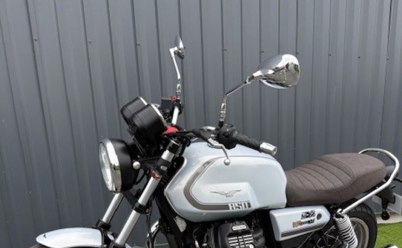 MOTO GUZZI V7 SPECIAL 10