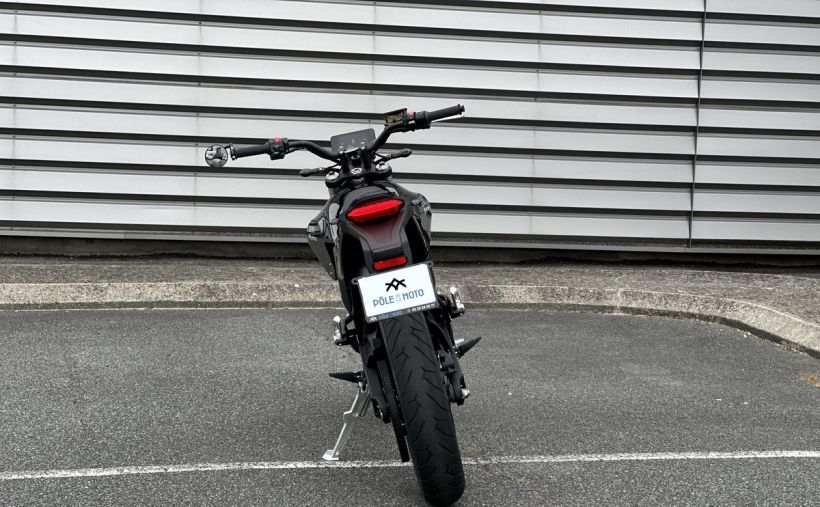 ZERO MOTORCYCLES FXE 7.2 2