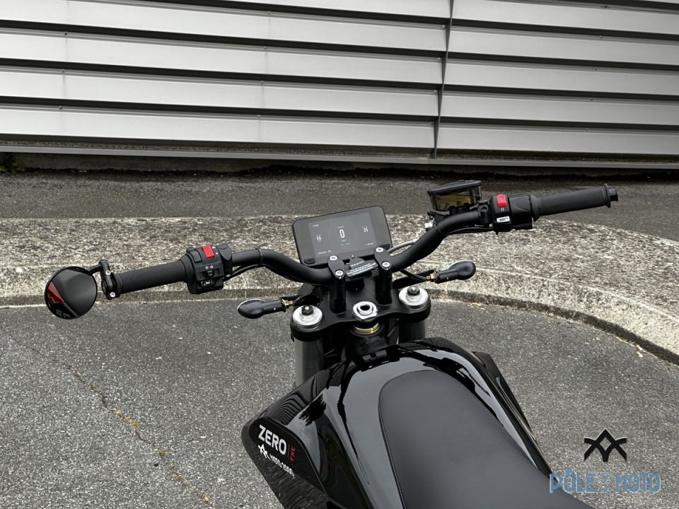 ZERO MOTORCYCLES FXE 7.2 15