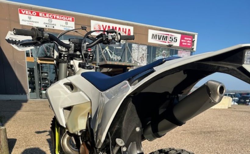 HUSQVARNA TE 300 I 3