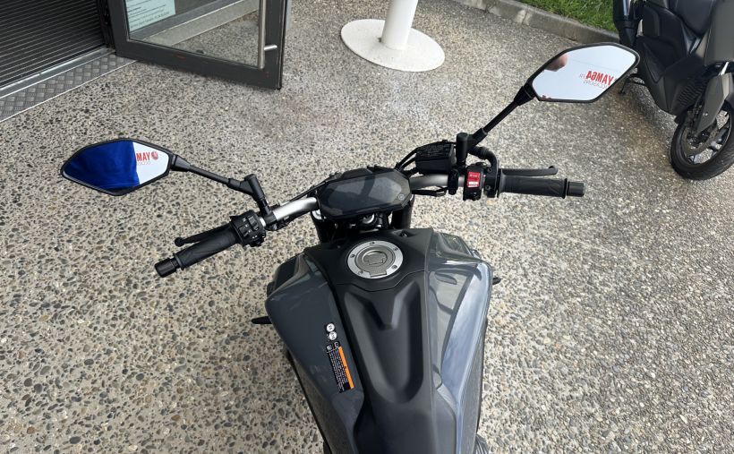 YAMAHA MT-07 (47.5CV) 3
