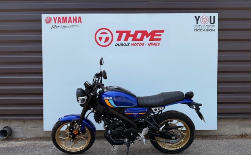 YAMAHA XSR 125 4