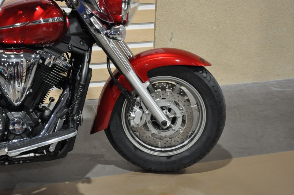 YAMAHA XVS 1300 1