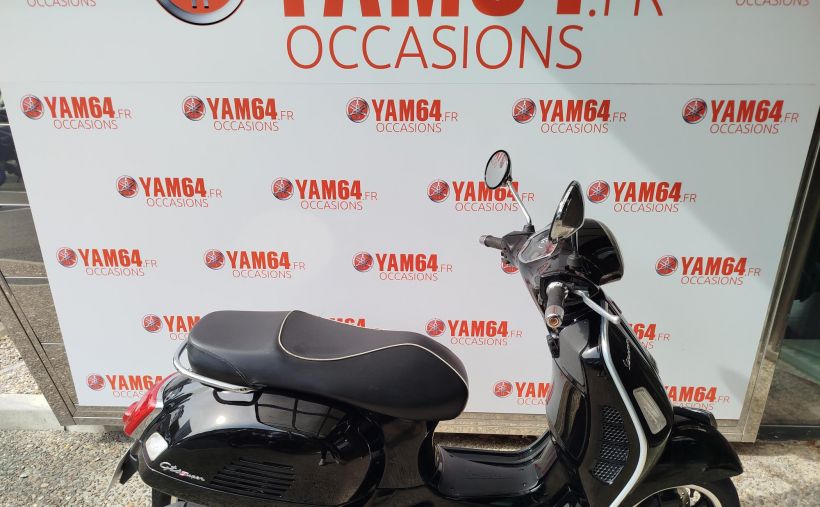VESPA GTS SUPER 1