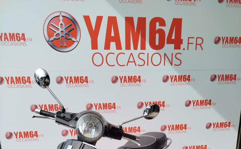 VESPA GTS SUPER 10