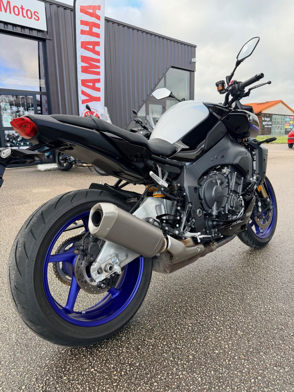 YAMAHA MT-10 SP 2
