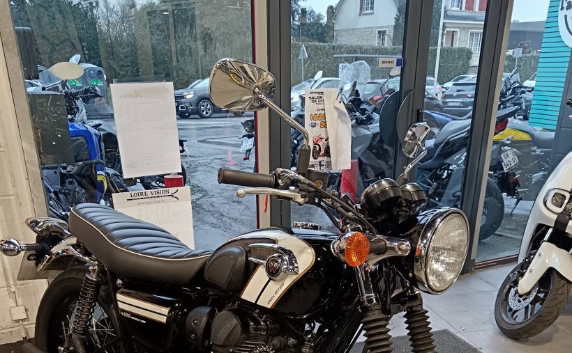 KAWASAKI W 800 0