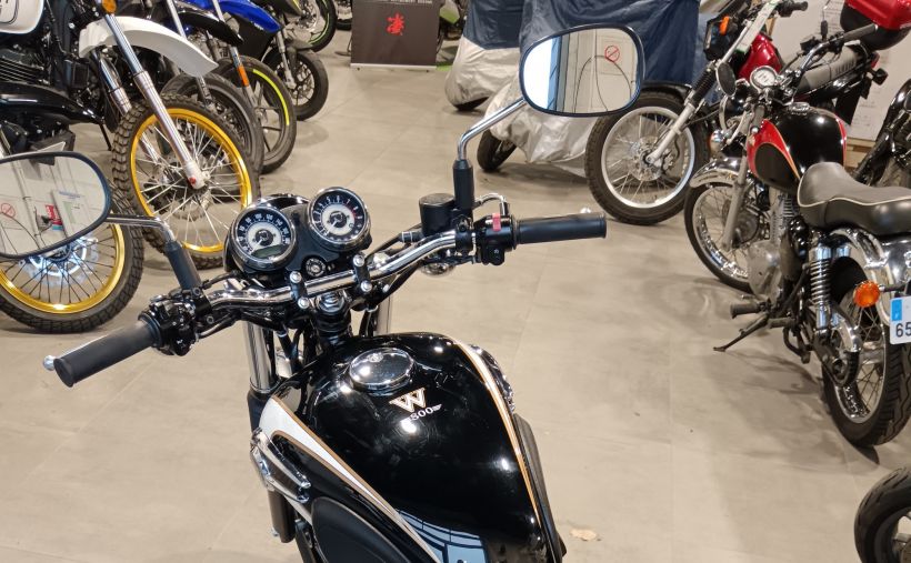 KAWASAKI W 800 1