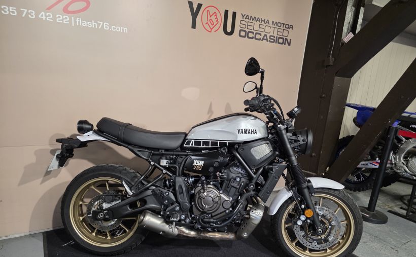YAMAHA XSR 700 LEGACY 2