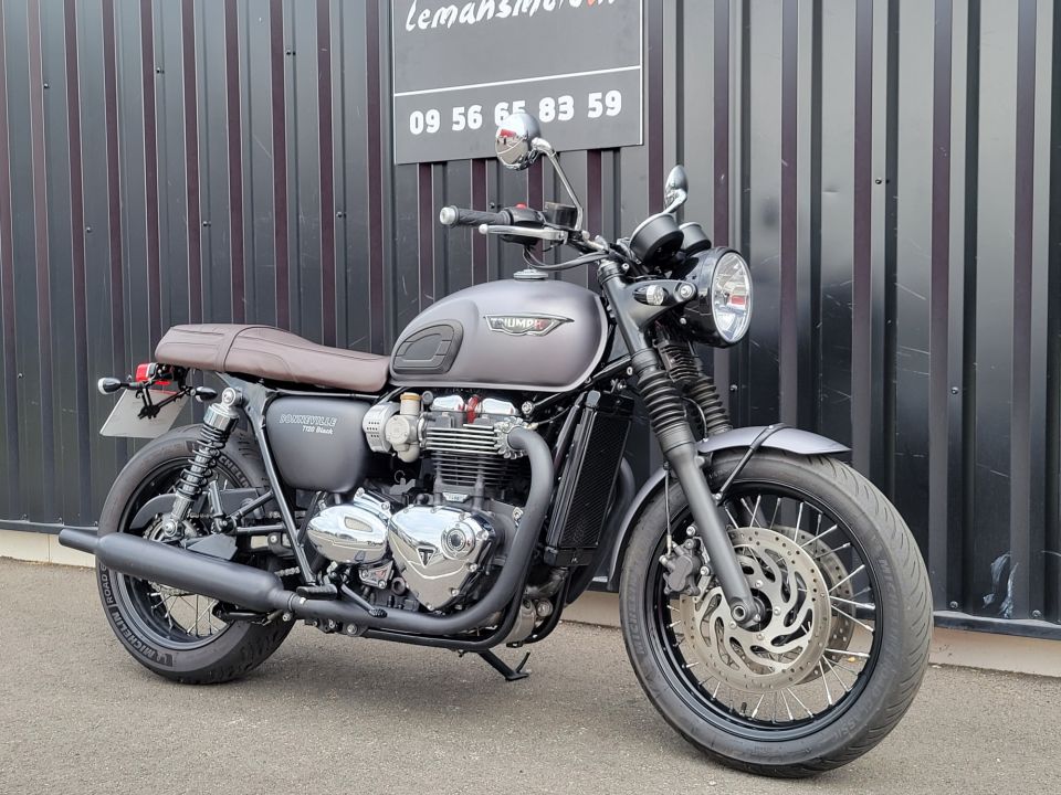 TRIUMPH Bonneville T120 Black 20