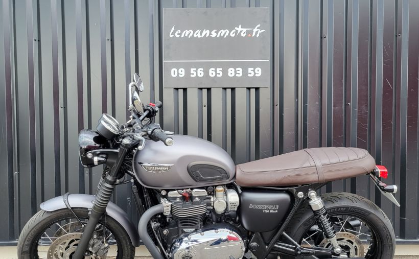 TRIUMPH Bonneville T120 Black 5