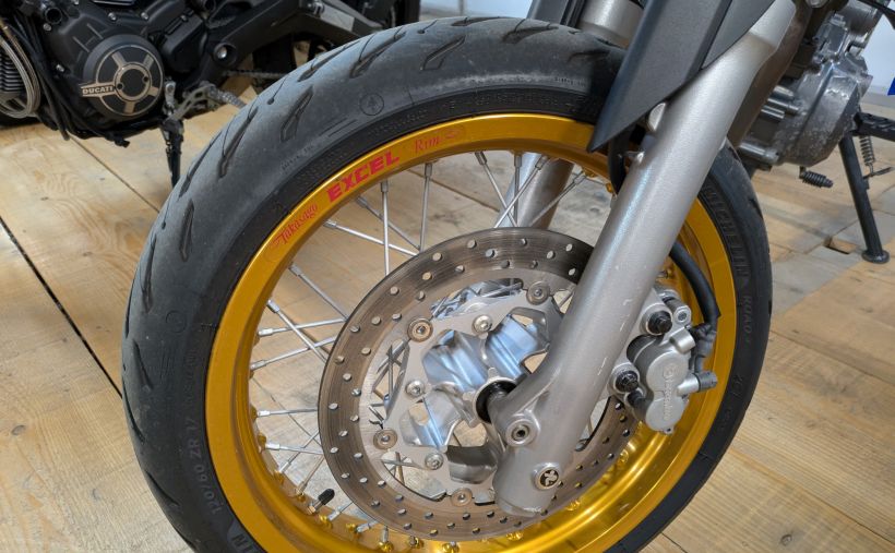 YAMAHA XT 660R 4