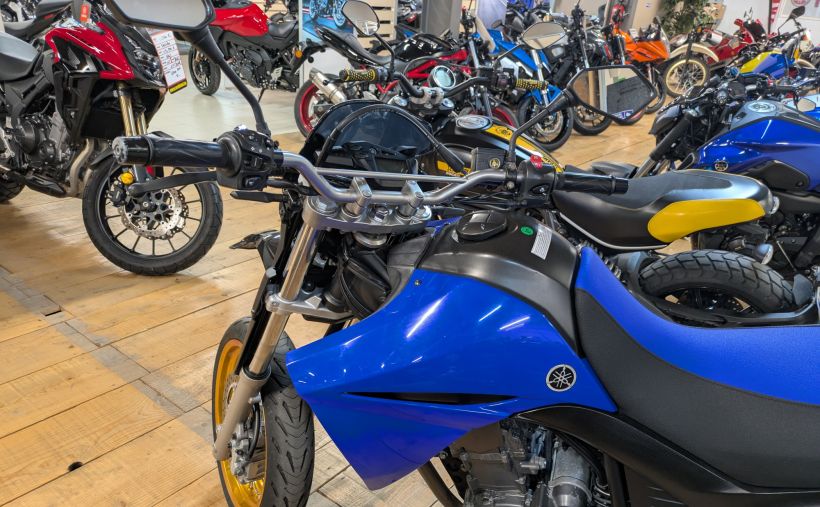 YAMAHA XT 660R 6