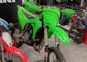 KAWASAKI KX - 2023