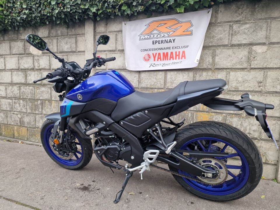 YAMAHA MT-125 ABS 4