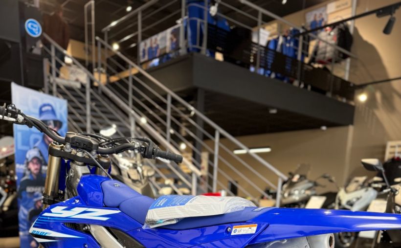 YAMAHA YZ250F 3