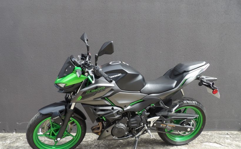KAWASAKI Z500SE A2 4