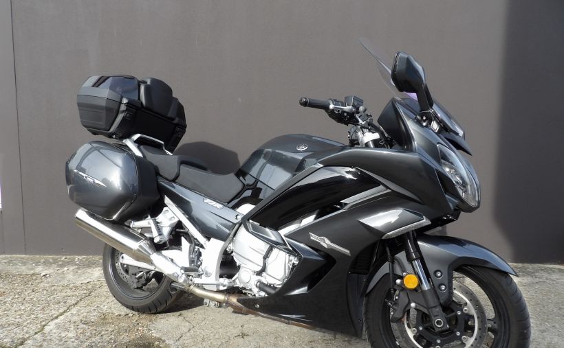YAMAHA FJR 1300 AE 2