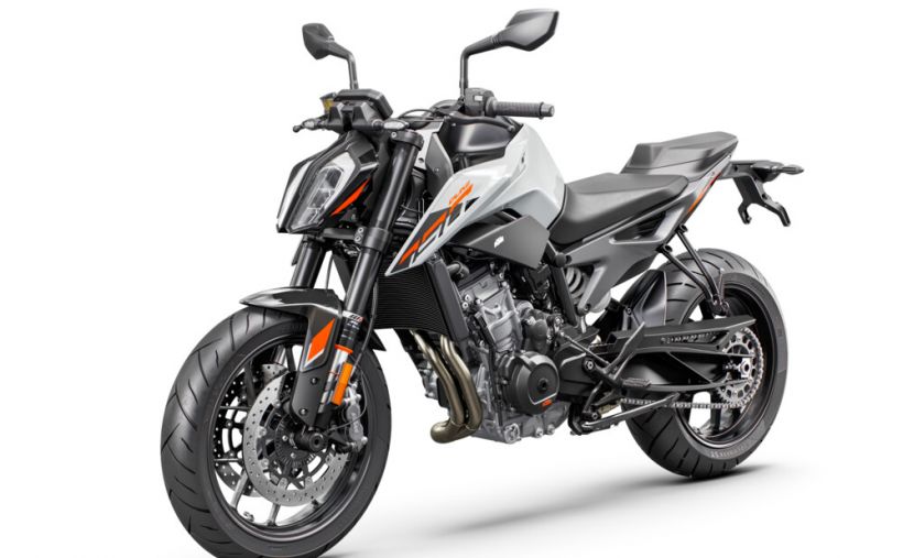KTM 790 DUKE L 4