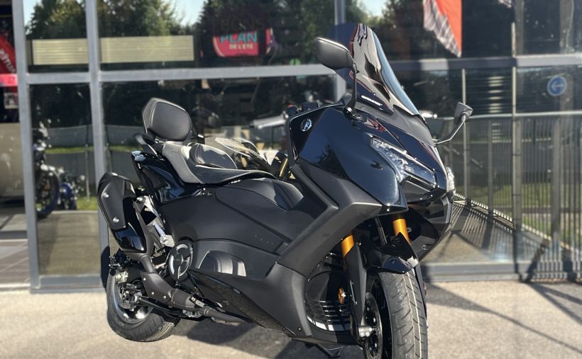 YAMAHA XP T-MAX 560 TECH MAX 1