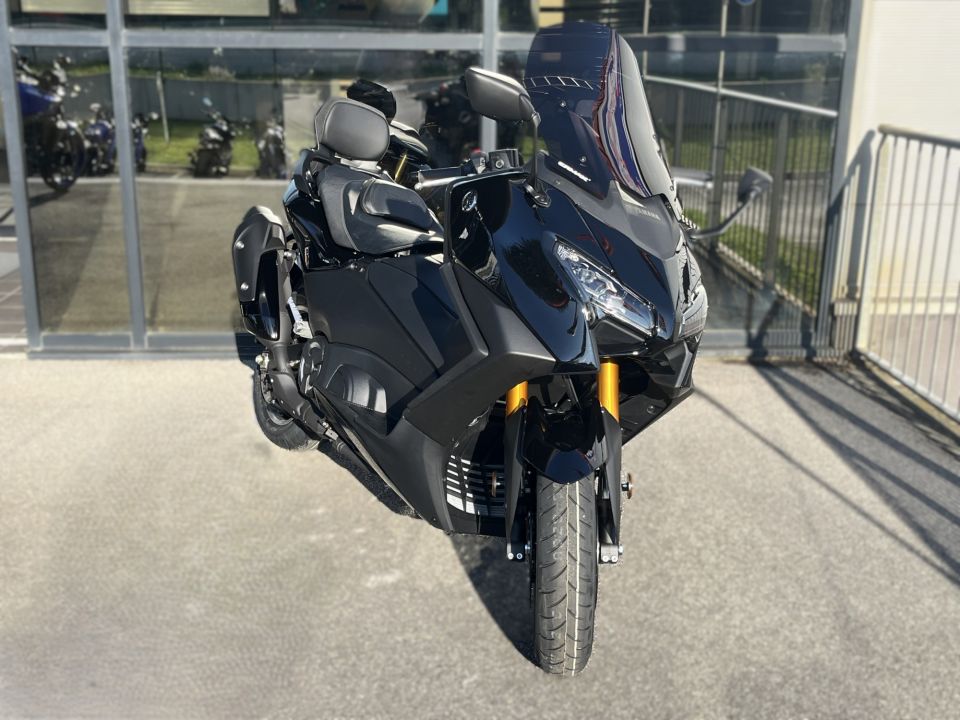 YAMAHA XP T-MAX 560 TECH MAX 2