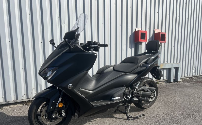 YAMAHA XP T-MAX 560 24