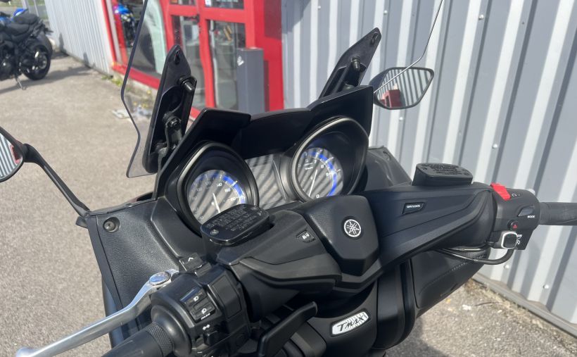 YAMAHA XP T-MAX 560 36