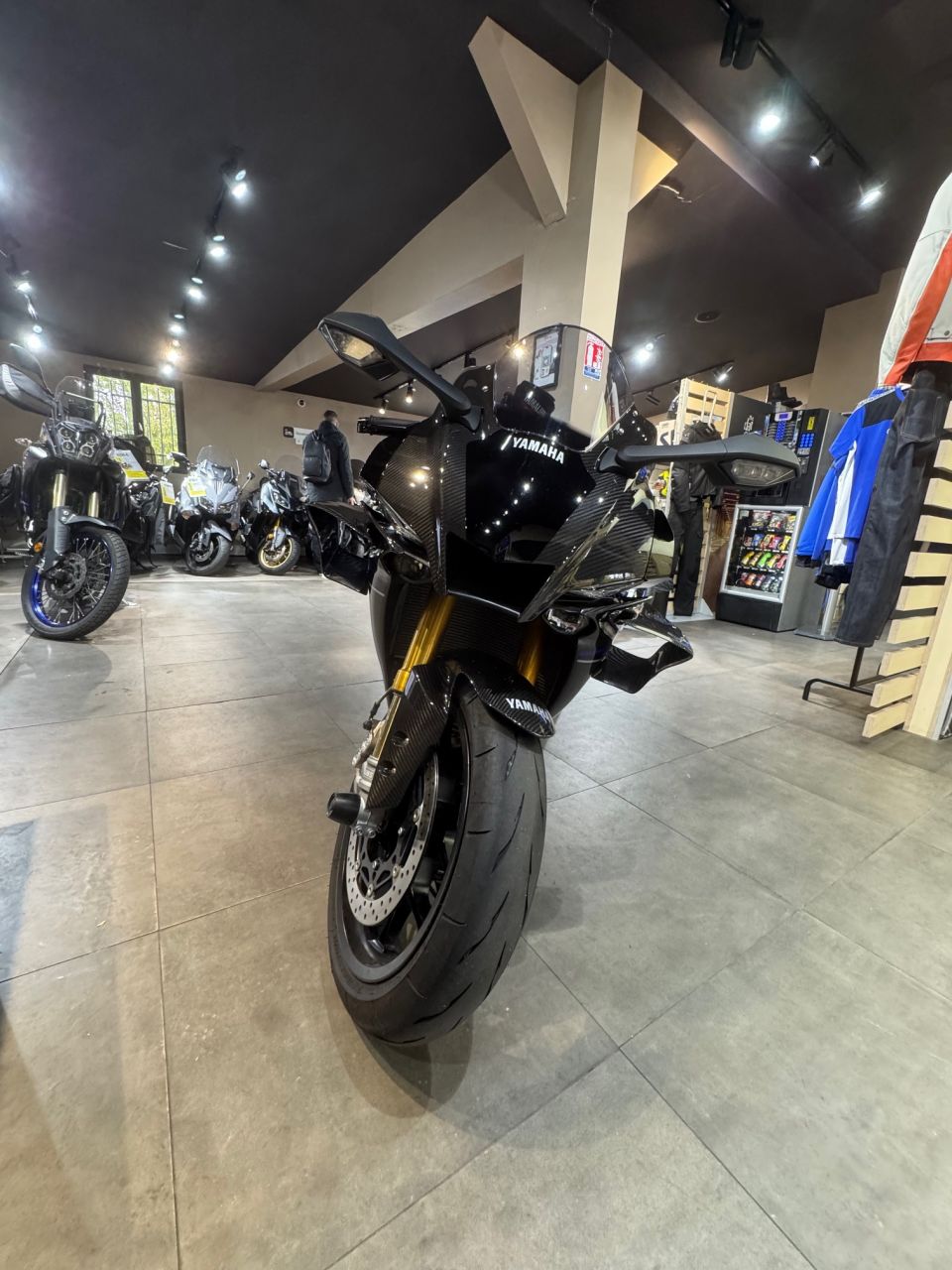 YAMAHA YZF 1000 R1 M 1