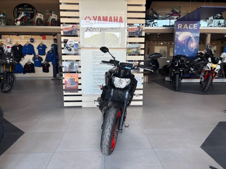 YAMAHA MT-07 FULL POSSIBILITE A2 78€/MOIS GTIE 12 MOIS ENTRETIEN A JOUR 2
