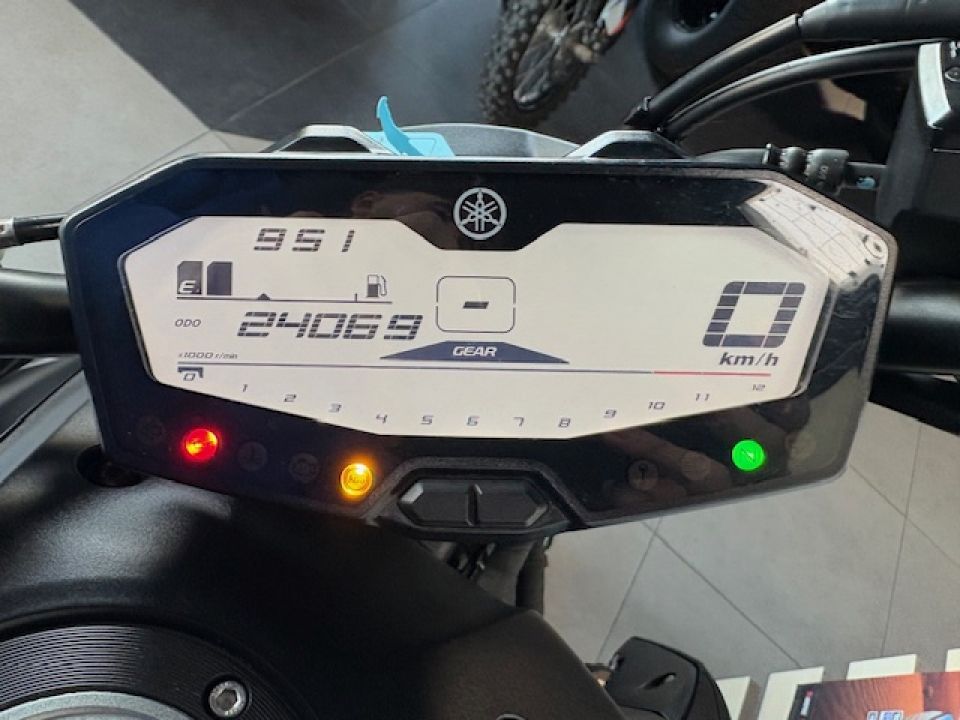 YAMAHA MT-07 FULL POSSIBILITE A2 78€/MOIS GTIE 12 MOIS ENTRETIEN A JOUR 5