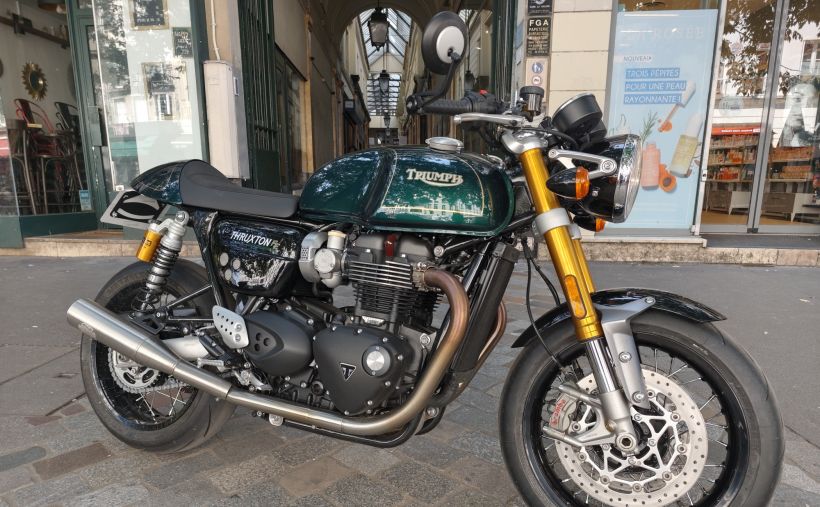 TRIUMPH THRUXTON 1200 0